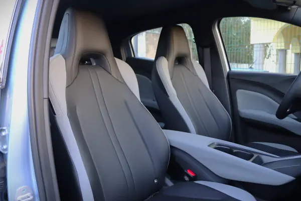 BYD Dolphin Surf 43.2 kWh Boost 30