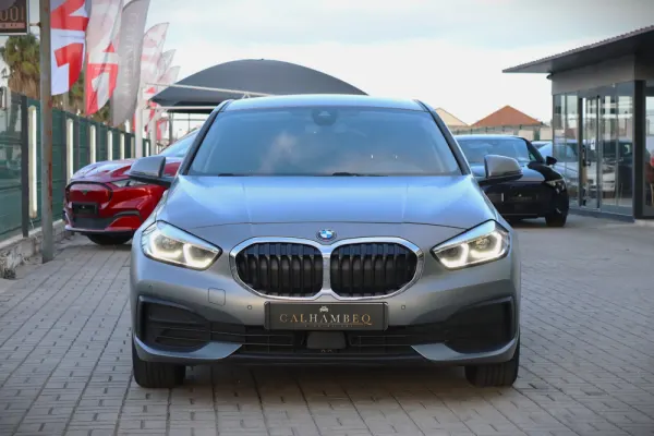 BMW 116 d Advantage Auto 2