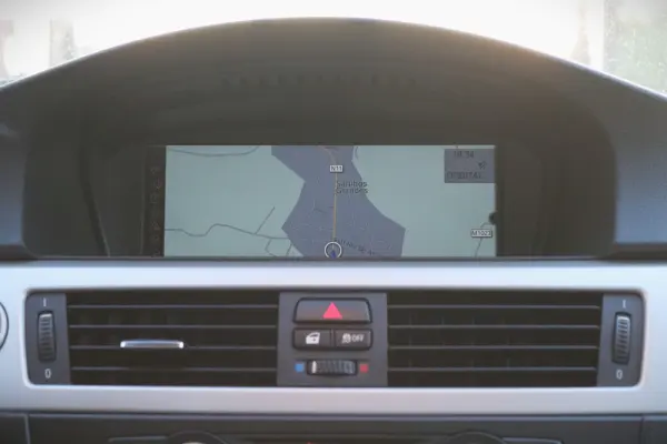 BMW 318 d Sport Line 19