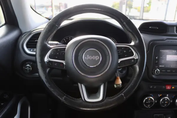 Jeep Renegade 1.6 MJD Limited 17
