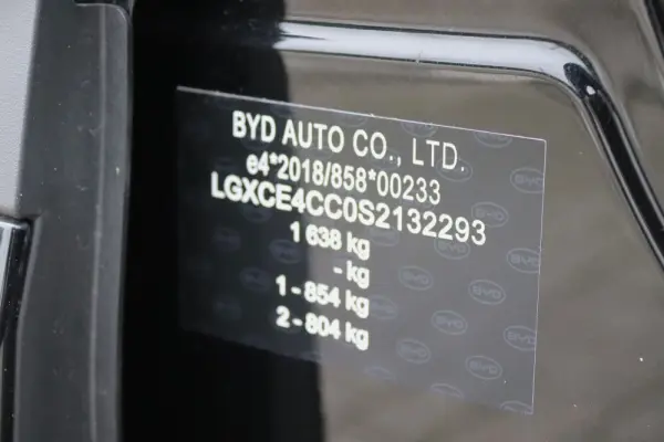 BYD Dolphin Surf 43.2 kWh Boost 17