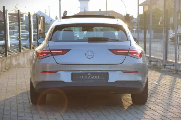 Mercedes-Benz CLA 200 d Shooting Brake Progressive Aut. 10