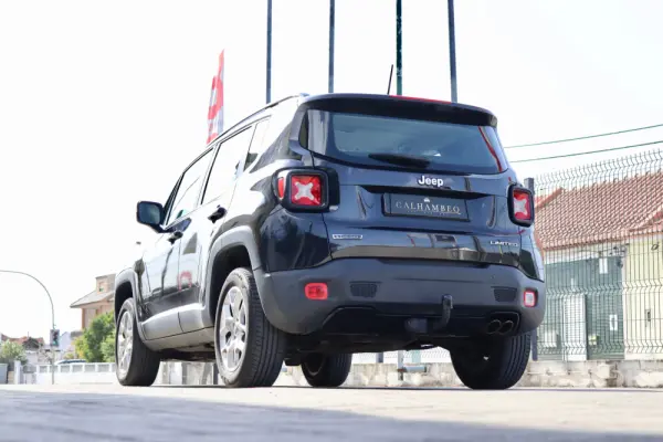 Jeep Renegade 1.6 MJD Limited 10