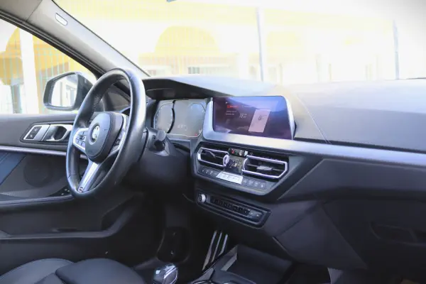 BMW 120 d Pack Desportivo M 27