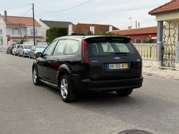 Ford Focus SW 1.6 TDCi Ghia 5