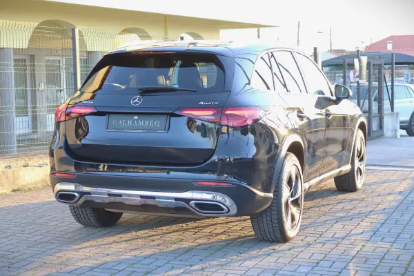 Mercedes-Benz GLC 300 e 4Matic 9G-TRONIC Avantgarde Advanced 8