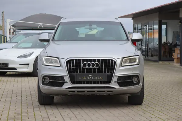 Audi Q5 2.0 TDI quattro S-line S-tronic 2