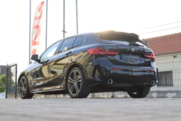 BMW 120 d Pack Desportivo M 14