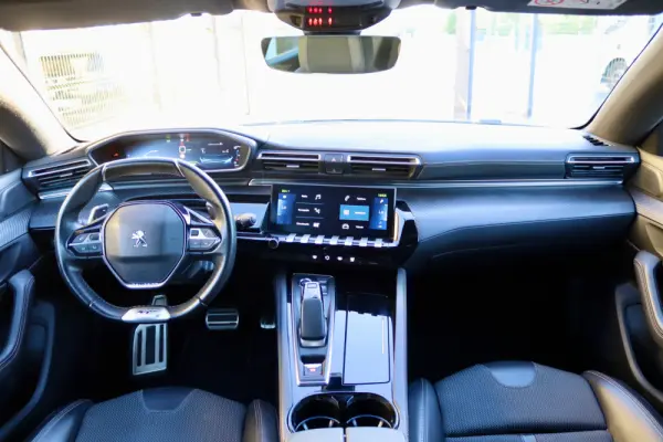 Peugeot 508 SW 1.6 Hybrid GT e-EAT8 4