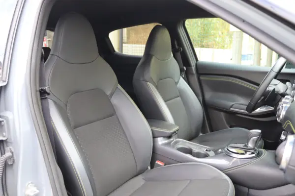 Nissan Juke 1.0 DIG-T Kiiro.DCT 32