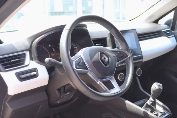 Renault Clio 1.0 TCe Exclusive 9