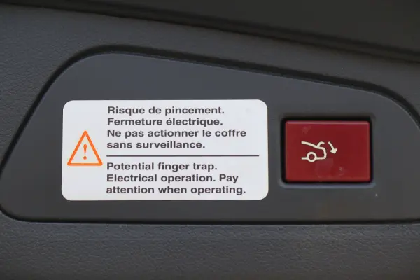 Peugeot 508 RXH 2.0 HDi Hybrid4 Limited Edition 2-Tronic 7