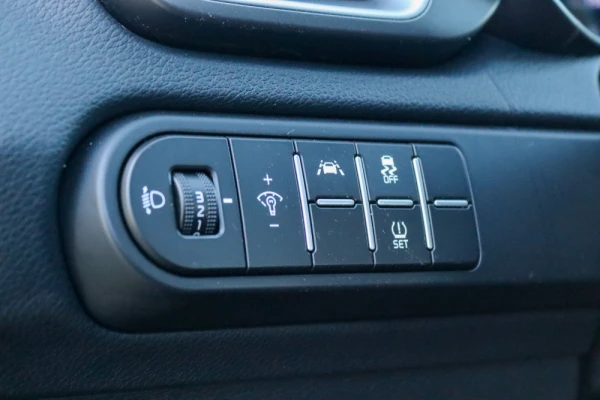 Kia Ceed SW 1.0 T-GDI Drive 9