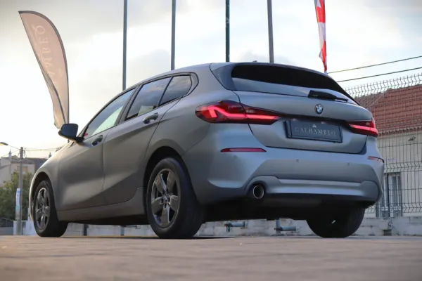 BMW 116 d Advantage Auto 10