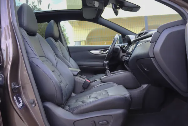 Nissan Qashqai 1.2 DIG-T Tekna Premium Pele RS 33