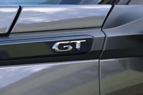 Peugeot 2008 1.2 PureTech GT EAT8 8