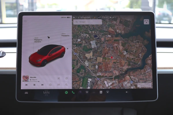Tesla Model 3 Long Range Tração Integral 25