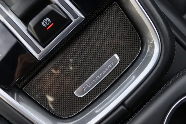 Porsche Panamera Sport Turismo 4 E-Hybrid 38