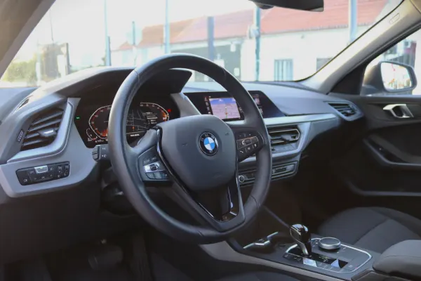 BMW 116 d Advantage Auto 18