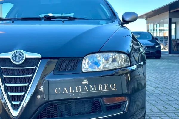 Alfa Romeo GT 1.9 JTD M-JET Blackline 11