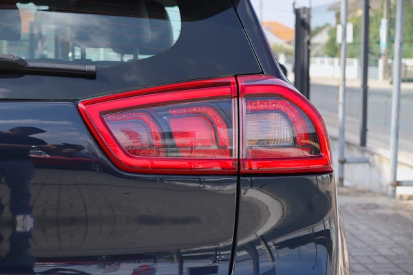 Kia e-Niro 64kWh 13