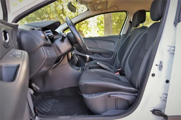 Renault Clio Sport Tourer 0.9 TCe Limited 10