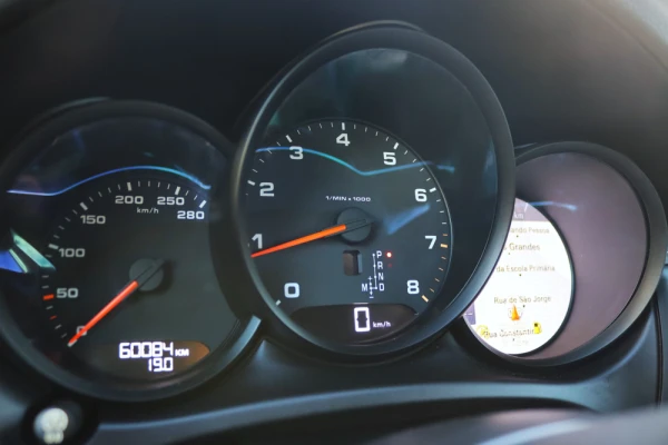 Porsche Macan 2.0 PDK Standard 23
