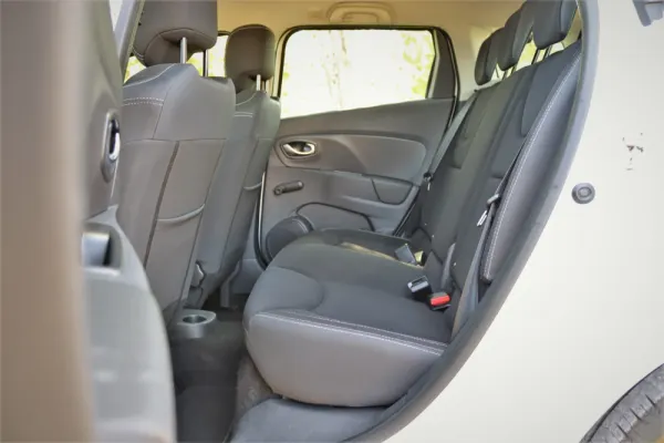 Renault Clio Sport Tourer 0.9 TCe Limited 16