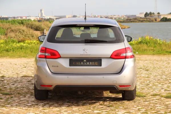 Peugeot 308 SW 1.5 BlueHDi Allure Pack EAT8 6