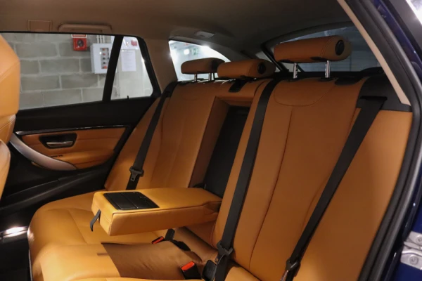 BMW 320 d Touring ED Line Sport Auto 27