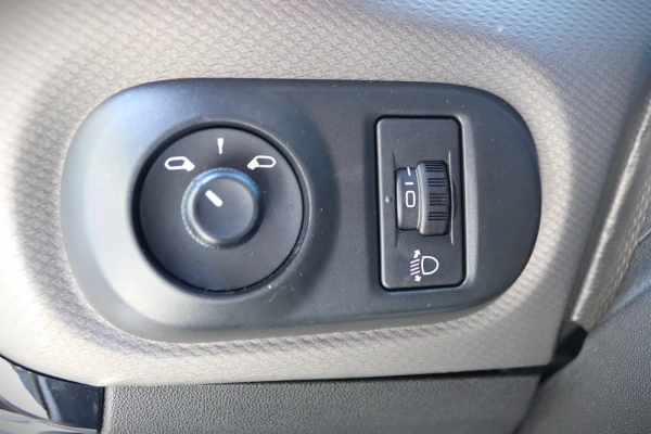 Citroën C4 Cactus 1.6 e-HDi Feel ETG6 11