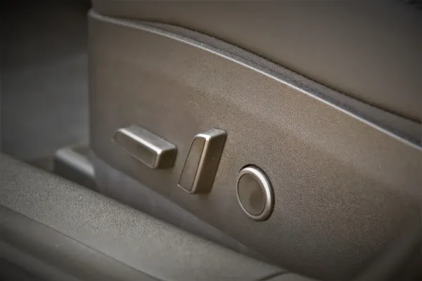 Tesla Model 3 Standard Range Plus RWD 19