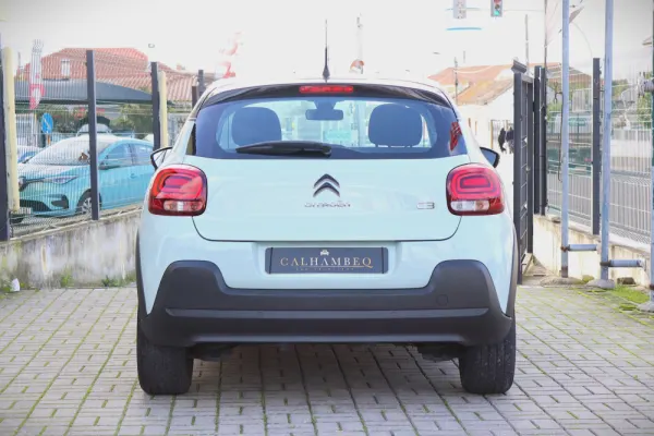 Citroën C3 1.2 PureTech Shine 8