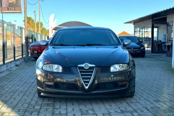 Alfa Romeo GT 1.9 JTD M-JET Blackline 2