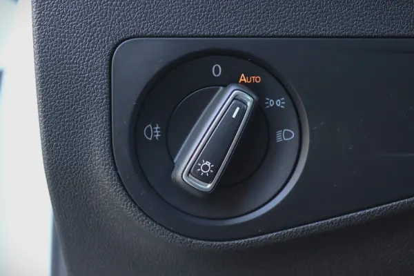 Volkswagen Tiguan 1.5 TSI Confortline 18