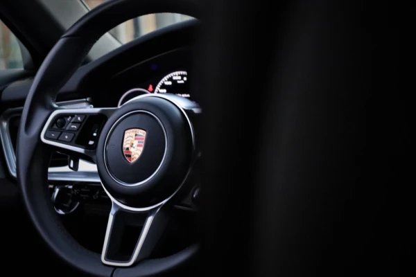 Porsche Panamera 4 E-Hybrid 23