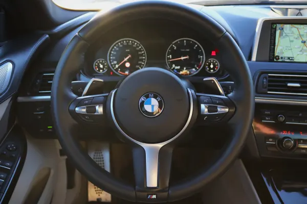 BMW 640 d xDrive Pack M 26