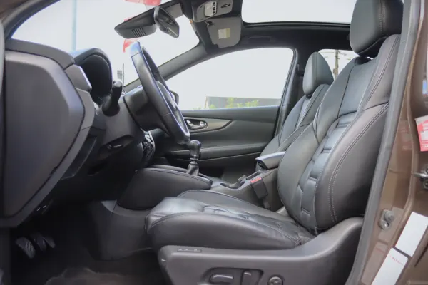 Nissan Qashqai 1.2 DIG-T Tekna Premium Pele RS 18