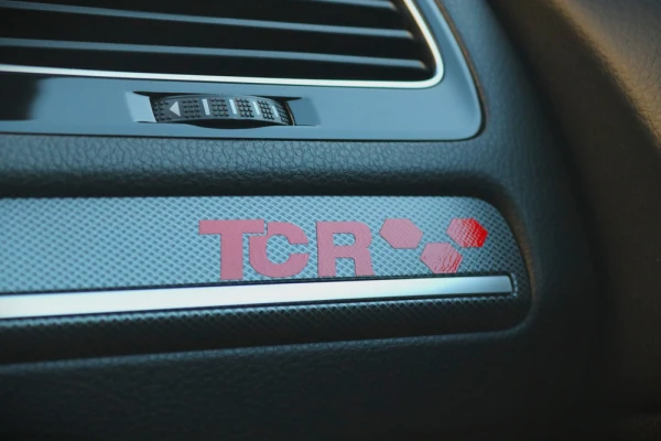 Volkswagen Golf 2.0 TSI GTi TCR DSG 7