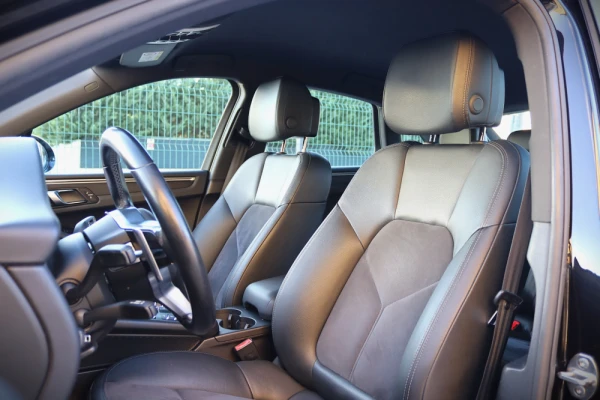 Porsche Macan 2.0 PDK Standard 19