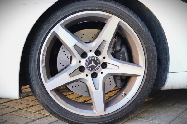 Mercedes-Benz SLC 300 Aut. 13