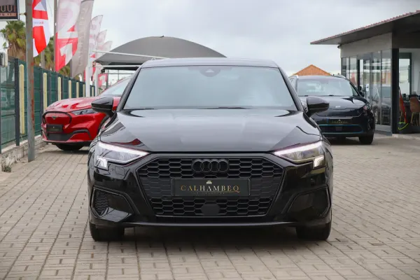 Audi A3 Limousine 30 TFSI S tronic 2