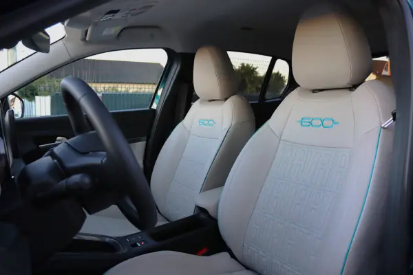 Fiat 600e 54 kWh La Prima 16