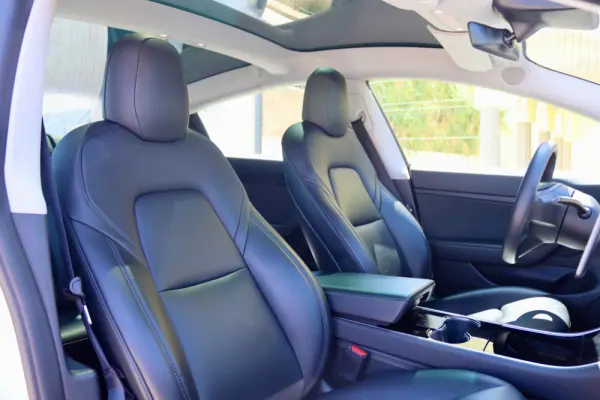 Tesla Model 3 Standard Range Plus RWD 21