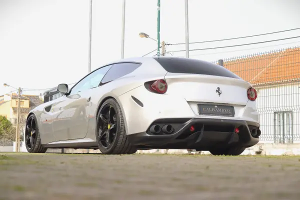 Ferrari FF Standard 11