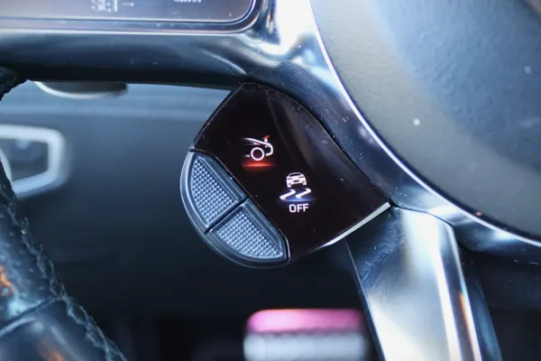 Mercedes-Benz AMG GT 53 4Matic+ 26