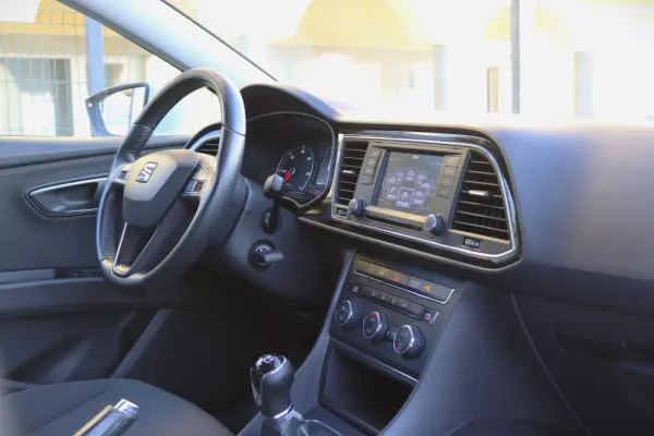 SEAT Leon ST 1.6 TDI Style Ecomotive 19