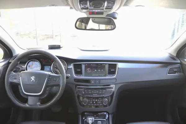 Peugeot 508 RXH 2.0 HDi Hybrid4 Limited Edition 2-Tronic 4