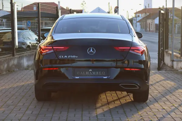 Mercedes-Benz CLA 250 e 8G-DCT Edition AMG Line 10