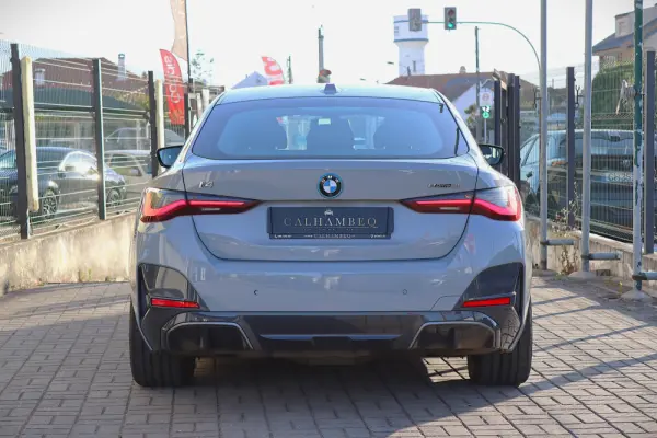 BMW i4 eDrive35 Pack Desportivo M 8